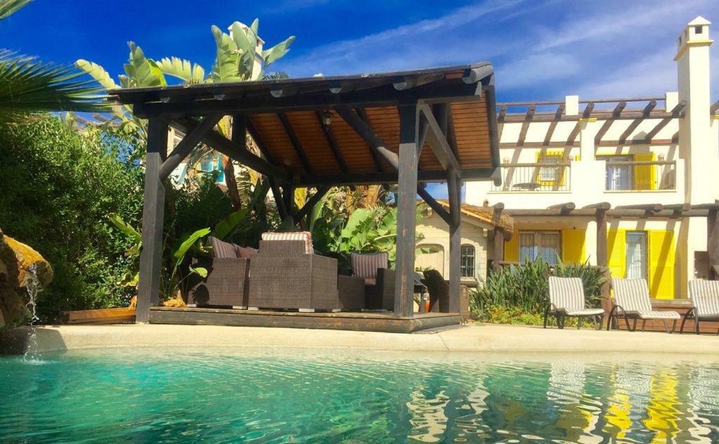 Villa En Primera Linea ベラ エクステリア 写真